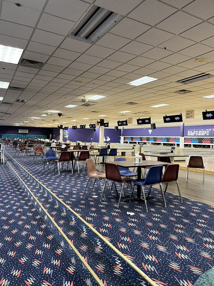 GLEN BURNIE BOWLING CENTER Updated October 2024 12 Photos & 45