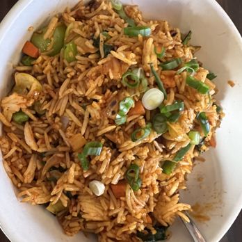Phayul - Spicy Veg Fried Rice - Himalayan/Nepalese Near Me - Jackson Heights, New York