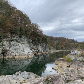 Billy Goat Trail - Water break view - Hiking Near Me