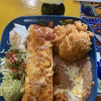Los Agaves Grill - Mexican Near Me - Athol, Massachusetts