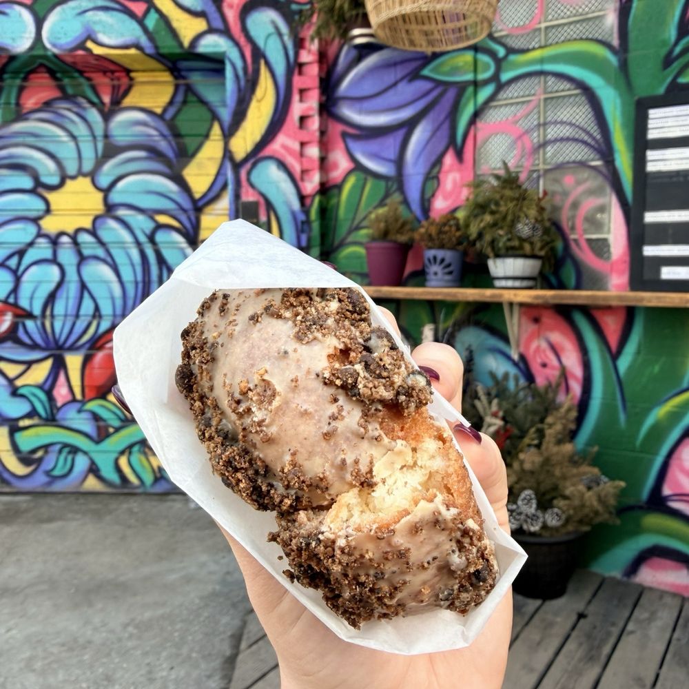 Beacon Doughnuts - Donuts Near Me - Chicago, Illinois Beacon Doughnuts - Donuts Near Me - Chicago, Illinois