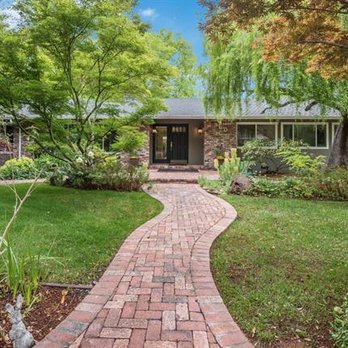 Mark Cernan - Compass - Walkway to your next home! - Real Estate Agents Near Me - Menlo Park, California Mark Cernan - Compass - Walkway to your next home! - Real Estate Agents Near Me - Menlo Park, California