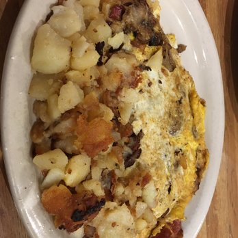 DeLuca's Diner - Mushroom onion bacon and Swiss omelette - Breakfast & Brunch Near Me - Pittsburgh, Pennsylvania DeLuca's Diner - Mushroom onion bacon and Swiss omelette - Breakfast & Brunch Near Me - Pittsburgh, Pennsylvania