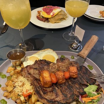 Rosa’s At Park - Latin American Near Me - Bronx, New York
