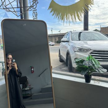 The Extensionist - Midtown Tulsa - Eyelash Service Near Me - Tulsa, Oklahoma