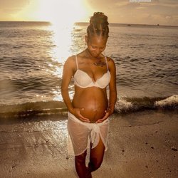 Miami Photographer | PhotoVideoCreate - Pregnancy photos
