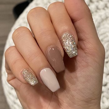 Golden Nails & Spa - Pretty - Nail Salons Near Me - Berkeley, California Golden Nails & Spa - Pretty - Nail Salons Near Me - Berkeley, California