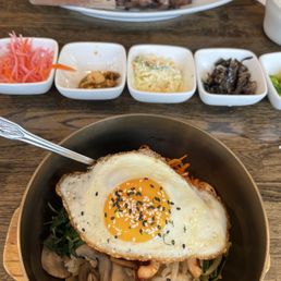 Bibimbab squid, 5-app plates special and Kalbi.