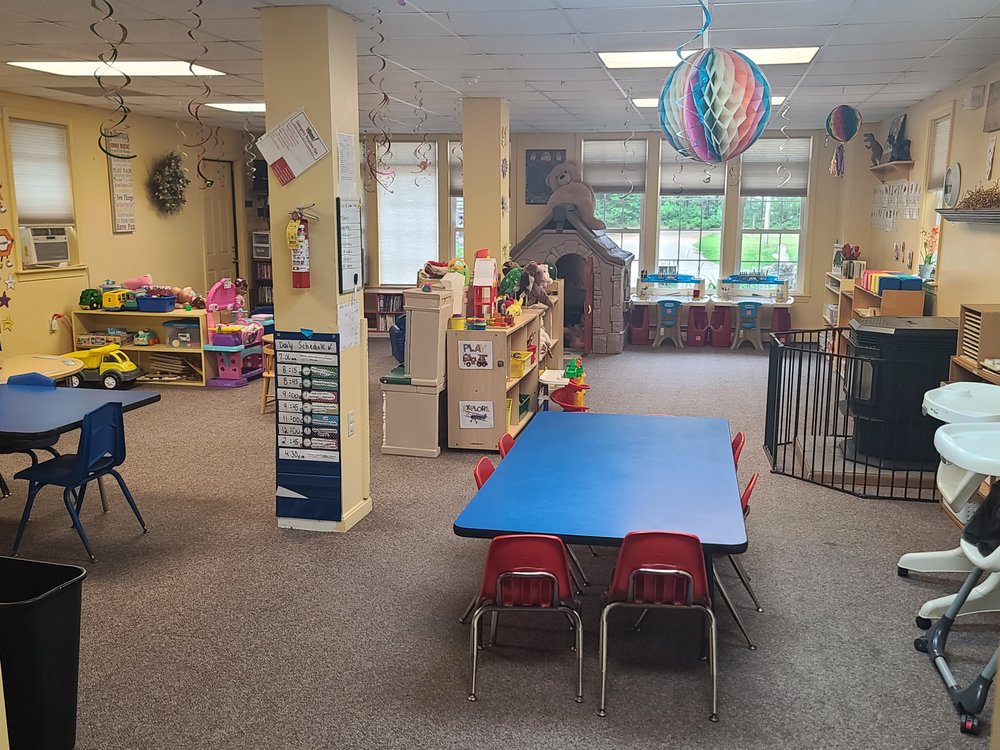 Moose Alley Day Care - childcare center in Poland, ME