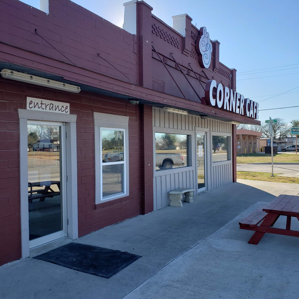 Gg's Corner Cafe - Cafes Near Me - Marion, Texas