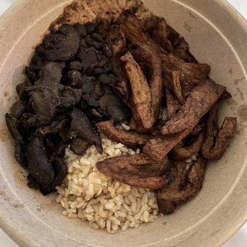 Oasis Vegetarian Cafe - Bowl with carnitas and mushrooms (no pico) - Vegetarian Near Me - Riverside, California Oasis Vegetarian Cafe - Bowl with carnitas and mushrooms (no pico) - Vegetarian Near Me - Riverside, California
