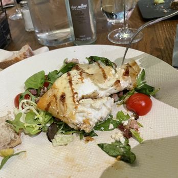 Le Chaudron - Goat cheese salad - Restaurants Near Me - Chamonix Mont Blanc, 74