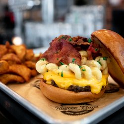 Kaycee Ray's Sports Bar & Pub - Ray's Mac Attack! (plus bacon!)