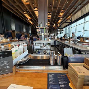 Alaska Lounge - Airport Lounges Near Me - SeaTac, Washington Alaska Lounge - Airport Lounges Near Me - SeaTac, Washington