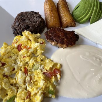 Las Champas - Desayuno "Típico" delicioso. - Salvadoran Near Me - West Covina, California Las Champas - Desayuno "Típico" delicioso. - Salvadoran Near Me - West Covina, California