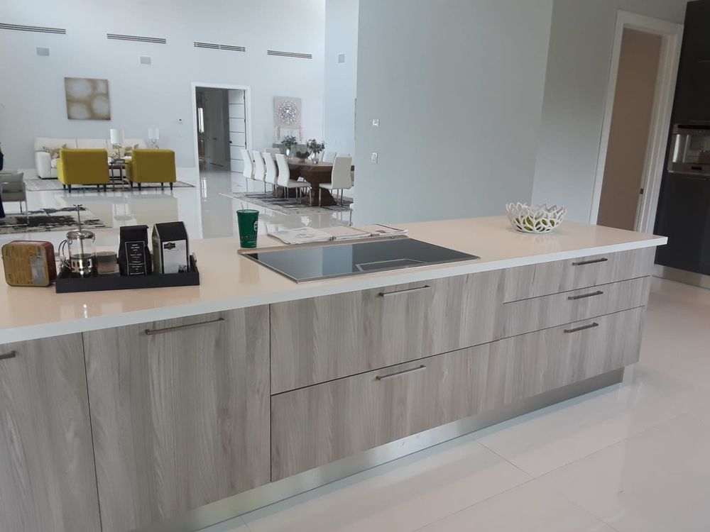 Slide of Michaelangelo Construction Group