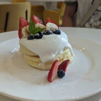 Fluffy Fluffy - Signature Souffle - Desserts Near Me - Tustin, California