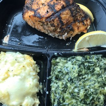 Poulet - Salmon platter with scalloped potatoes and creamed spinach - Ice Cream & Frozen Yogurt Near Me - Lutherville, Maryland Poulet - Salmon platter with scalloped potatoes and creamed spinach - Ice Cream & Frozen Yogurt Near Me - Lutherville, Maryland