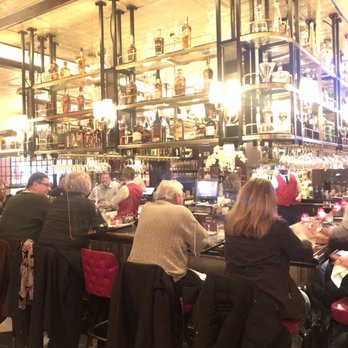 The Avenue Steak Tavern - Bar area - Steakhouses Near Me - Dublin, Ohio
