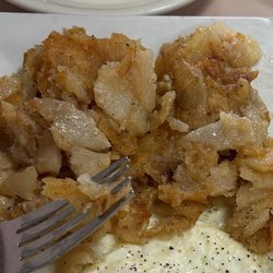 Golden Eagle II Diner - Home fries served at the diner, nowhere near menus online pic in looks and had no taste