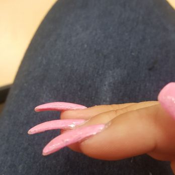 Queen Nails - Nail Salons Near Me - Los Angeles, California