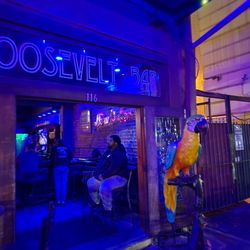 Roosevelt Bar - Entrance