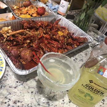 Rockin Crab - Goes great with some Margarita ! - Seafood Near Me - Stockbridge, Georgia