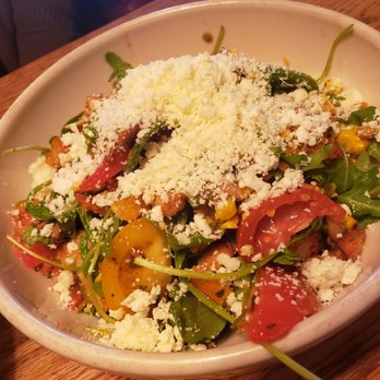 The Bonnie - Heirloom Tomato & Roasted Corn Salad - Cocktail Bars Near Me - Astoria, New York The Bonnie - Heirloom Tomato & Roasted Corn Salad - Cocktail Bars Near Me - Astoria, New York
