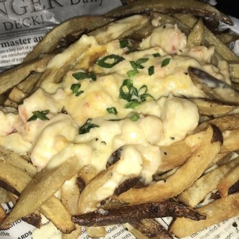 Smith & Kings - Lobster poutine - Cocktail Bars Near Me - Honolulu, Hawaii Smith & Kings - Lobster poutine - Cocktail Bars Near Me - Honolulu, Hawaii