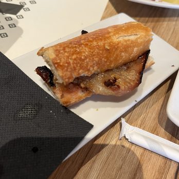 Vinitus Gran Via Madrid - Restaurants Near Me - Madrid, M