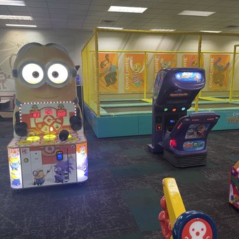 Chuck E. Cheese - Toddler side - Pizza Near Me - Fairview Heights, Illinois