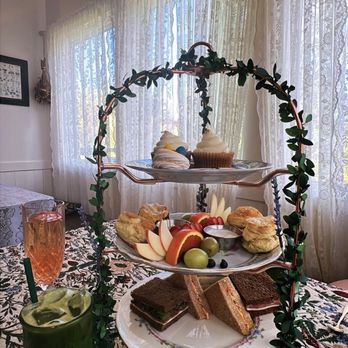 Paisley’s Tea Room - Afternoon Tea Tower - Tea Rooms Near Me - Issaquah, Washington Paisley’s Tea Room - Afternoon Tea Tower - Tea Rooms Near Me - Issaquah, Washington