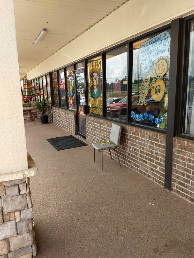 The Best Little Donuts In Texas Logo