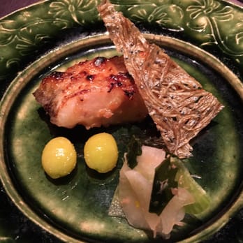 天空龍吟日本料理 - Grilled amadai with delicious cracker made of tiny fishies. - Japanese Near Me - Hong Kong, HK