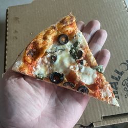 Hallows Pizza - Drunken Margie with olives.