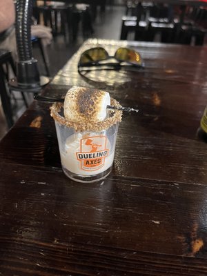 Dueling Axes Las Vegas | Axe Throwing Bar by null
