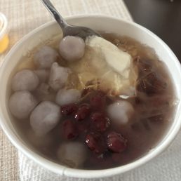Tofu with taro balls, ai yu jelly, and red bean. Tofu with taro balls, ai yu jelly, and red bean.