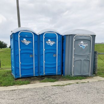 Lake Pflugerville - Porto-johns during COVID times. The restrooms and water fountains are turned off during the pandemic. - Parks Near Me - Pflugerville, Texas