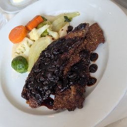 Liver with raisons. (M/R) Liver with raisons. (M/R)