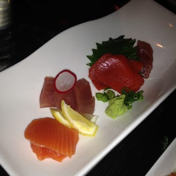 Hapa Izakaya - Salmon sashimi~ - Japanese Near Me - Vancouver, British Columbia