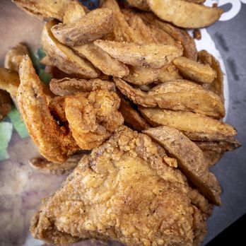 Mary Brown's Chicken - Chicken Shop Near Me - Pickering, Ontario