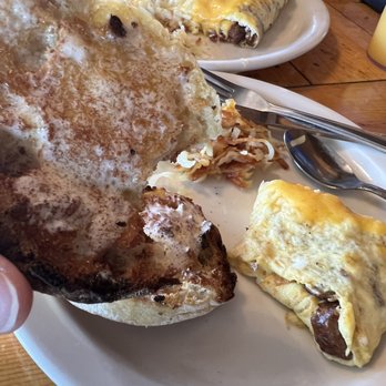 Mom & Pop's Diner - Western omelet, crispy hash browns, and hot and crispy edges English muffin. - Diners Near Me - Moses Lake, Washington Mom & Pop's Diner - Western omelet, crispy hash browns, and hot and crispy edges English muffin. - Diners Near Me - Moses Lake, Washington