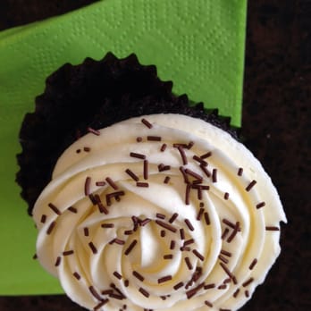 Sublime Cupcakes - Bakeries Near Me - Wyomissing, Pennsylvania