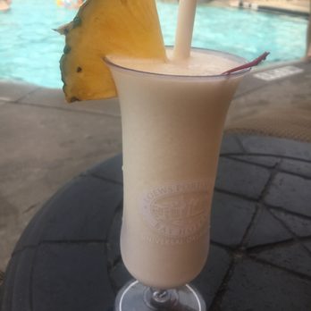 Splendido - Frozen Pina Colada - American Near Me - Orlando, Florida Splendido - Frozen Pina Colada - American Near Me - Orlando, Florida