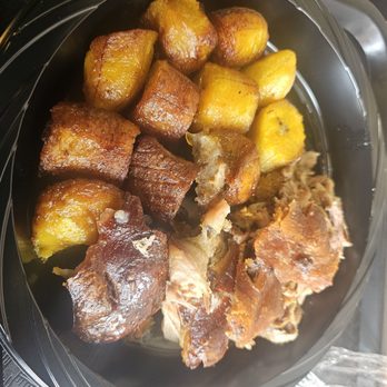 Tio Pio - Good pernil with crispy skin.. maduros okay. - Empanadas Near Me - New York, New York Tio Pio - Good pernil with crispy skin.. maduros okay. - Empanadas Near Me - New York, New York