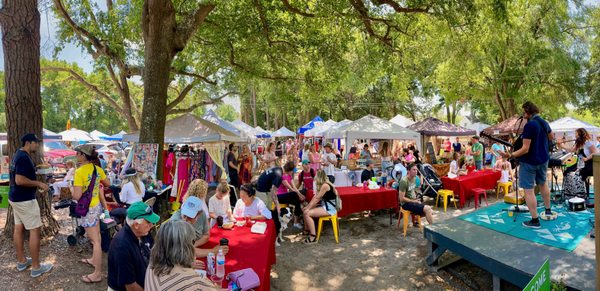 Sunday Brunch Farmers Market by null