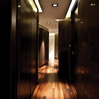MaClinic - Cosmetic Surgeons Near Me - Ixelles, BRU