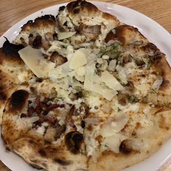 M'tucci's Twenty-Five - Italian Near Me - Albuquerque, New Mexico