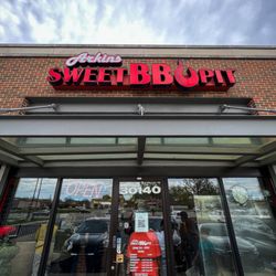Arkin's Sweet BBQ Pit
