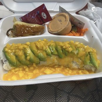 Sushito Teriyaki Grill - Mango roll - Sushi Bars Near Me - Los Angeles, California